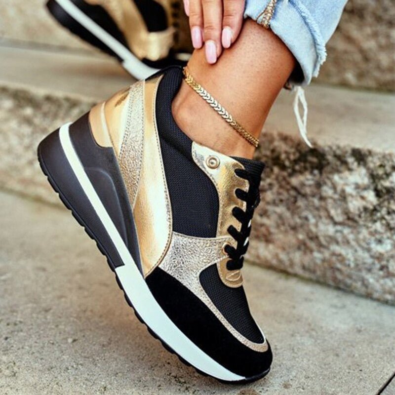 Kvinnors sneakers i aktion. Bekväma, trendiga fritidsskor med halkfria sulor för en aktiv vardag.