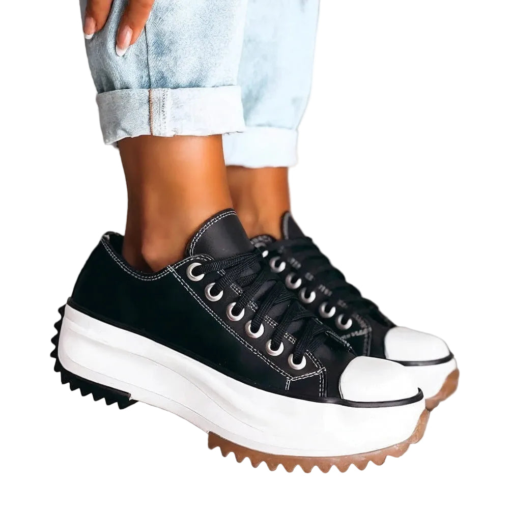 Trendiga plattformssneakers för kvinnor. Bekväma vardagsskor i stilren design, perfekta för vår och höst.