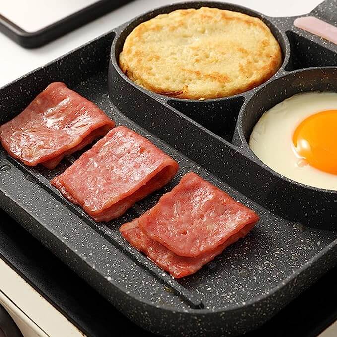Effektiv 3-i-1 nonstick-panna som underlättar matlagningen av flera rätter.