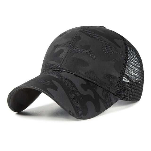 Detaljbild av tyget på en justerbar hästsvans baseballkeps i bomull/polyester. Hållbar & sval.