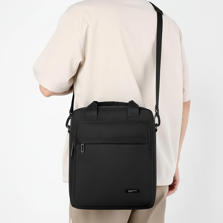 Mångsidig unisex ryggsäck, perfekt som skolväska, vardagsväska eller reseryggsäck. Praktisk & rymlig.