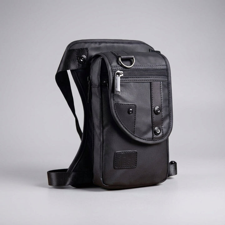 Mångsidig unisex midjeväska, kan bäras som bensväska, höftväska eller crossbody. Perfekt för aktiva resor.