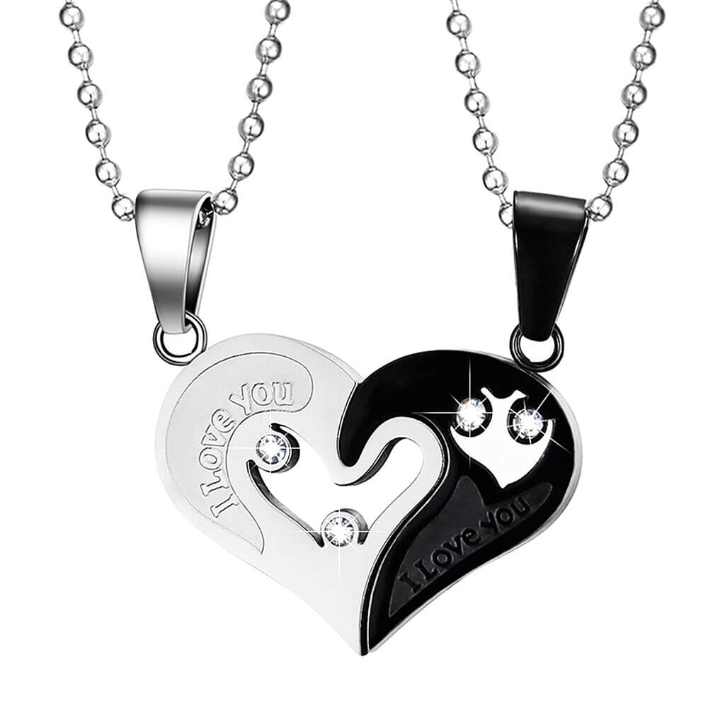 Unisex magnetiskt parhalsband i rostfritt stål, symboliserar kärlek med sammanfogningsbara delar, perfekt Alla hjärtans dag-gåva.