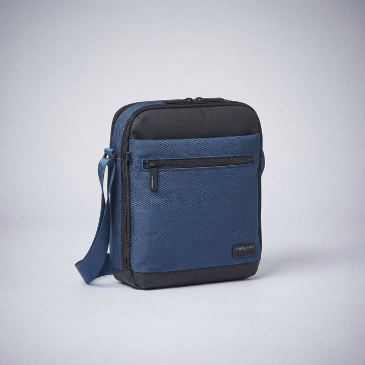 Crossbody väska med RFID-skydd & flera fack. Säker & praktisk axelväska för stad & pendling.
