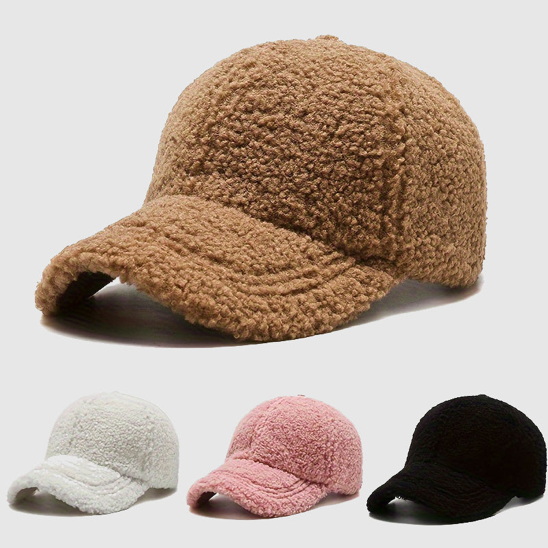 Bekväm och mysig unisex keps i mjukt material med plysch. Varm accessoar för höst och vinter.