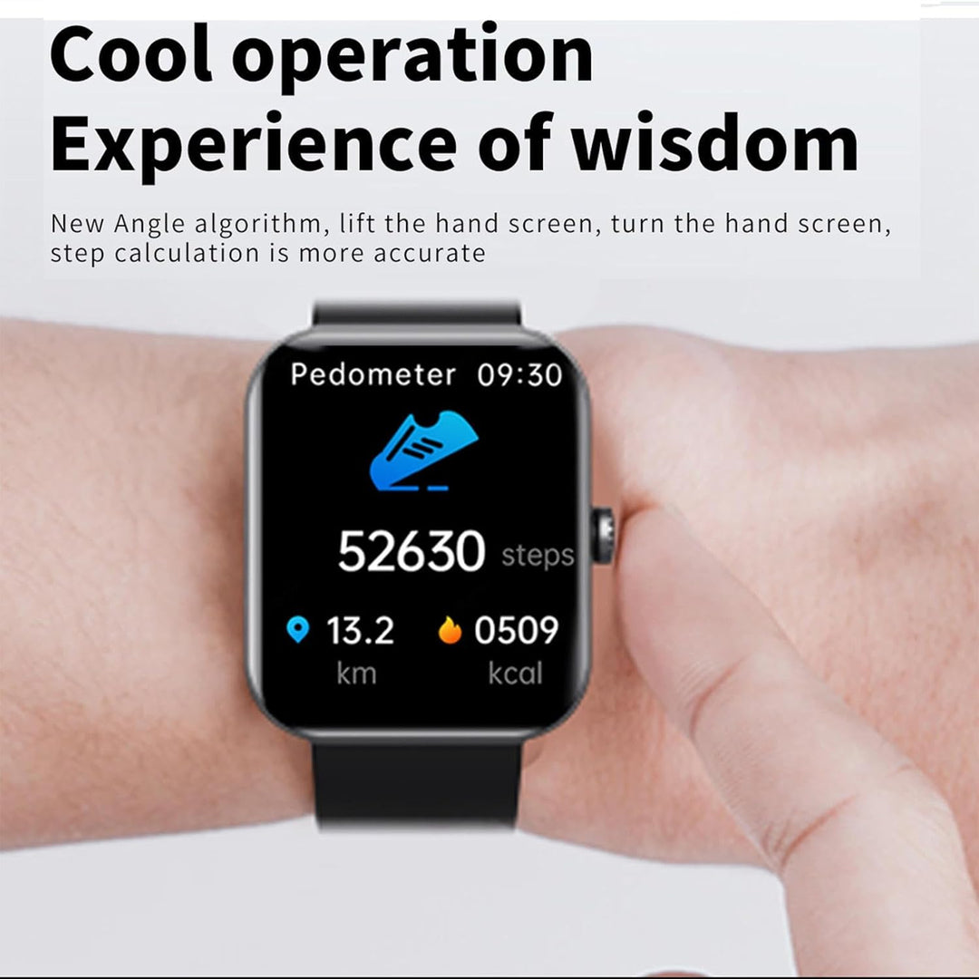 Modern unisex smartklocka i silver med GPS, pulsmätare och stegräknare för daglig hälsa.