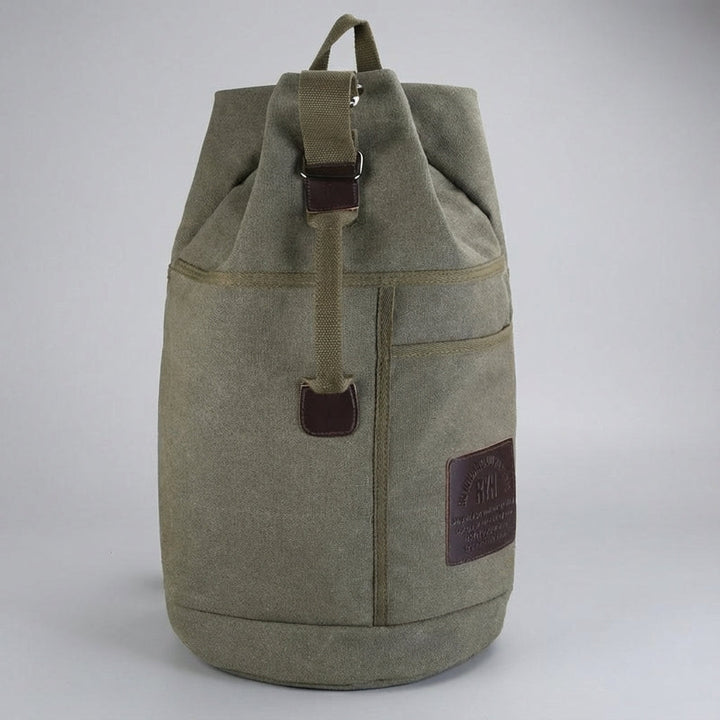 Robust unisex ryggsäck från Packhaven med flera fack. Perfekt som arbetsväska eller skolväska för daglig användning.