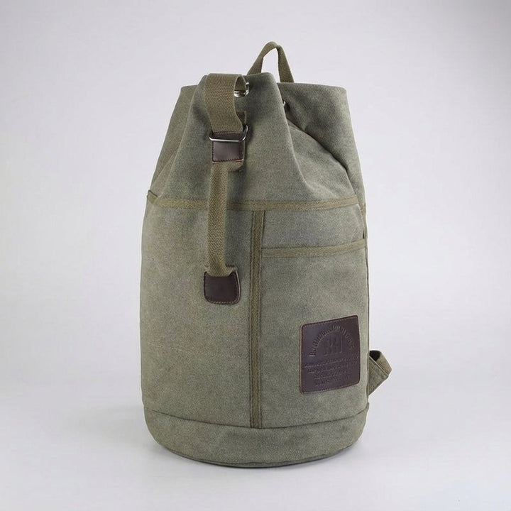 Tålig stadsryggsäck med flera fack, idealisk för organiserade resor. Unisex design för alla tillfällen.
