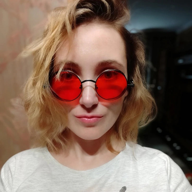 Elegant design: unisex steampunk solglasögon med runda linser, metallram, och inbyggt UV-skydd