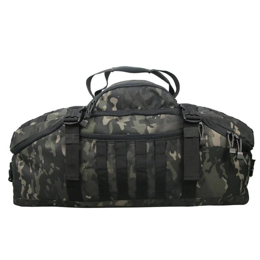 Unisex taktisk camo duffelväska, robust design för utomhusäventyr och militäranvändning.