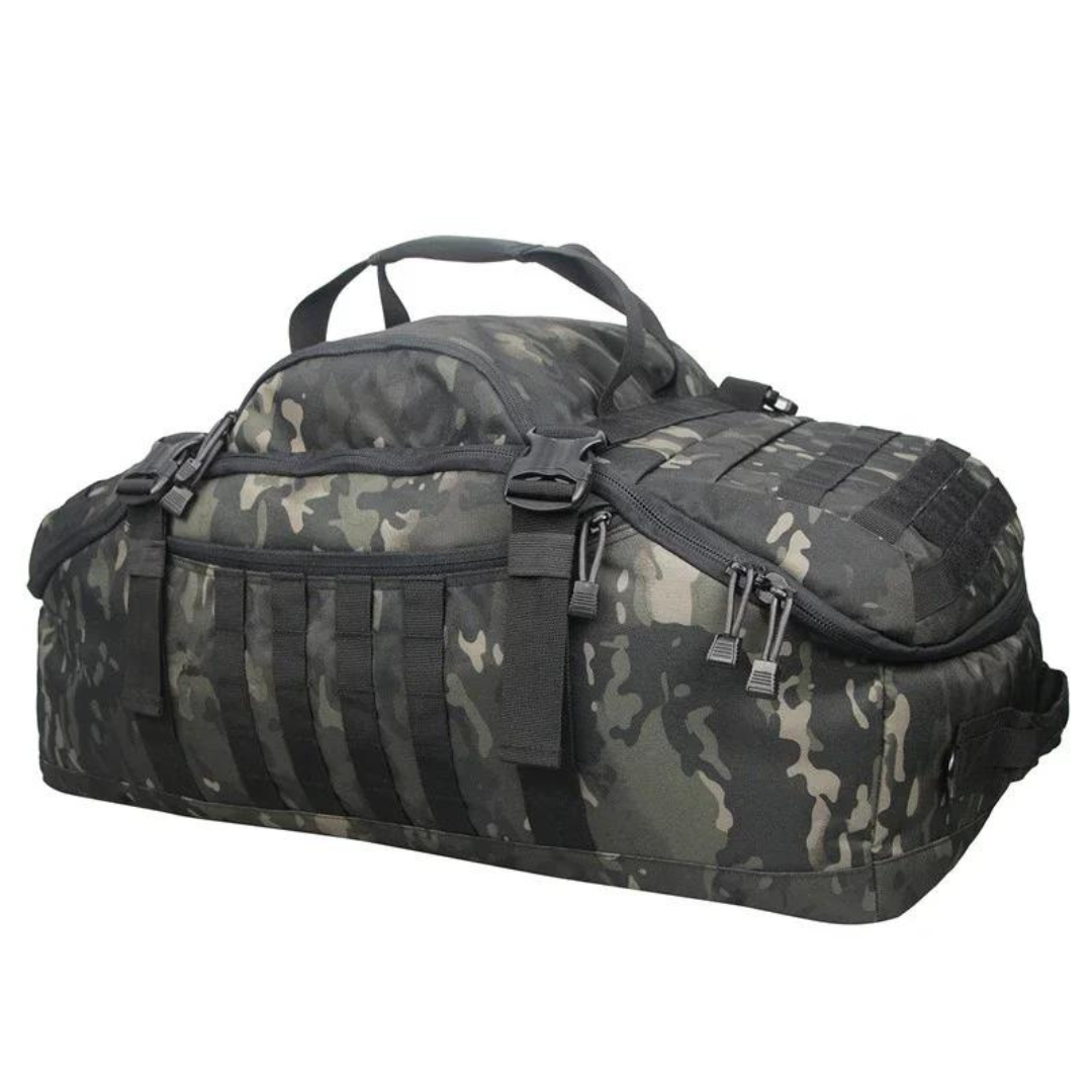 Rymlig taktisk camo resväska för camping, vandring och äventyr. Unisex, perfekt som träningsväska.