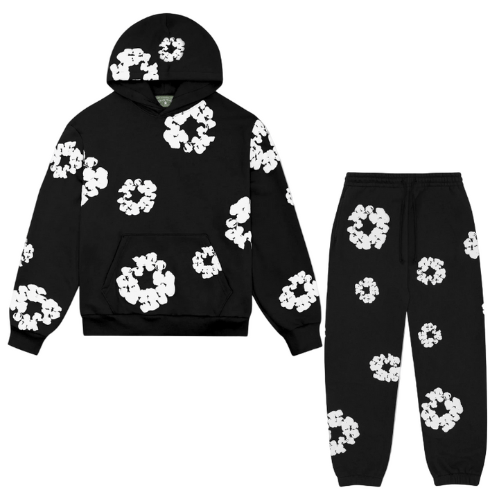 Unisex träningsoverall med huvtröja och långbyxor. Bekväm och stilren fritidsdräkt för sportiga vardagsstilar.