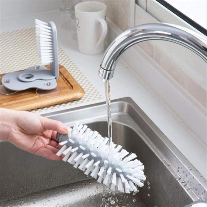 Ergonomisk väggmonterad koppborste som gör diskningen snabbare och mer hygienisk.
