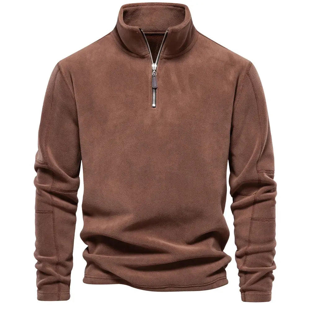 Klassisk herr turtleneck tröja. Varm och stilren halskrage som passar alla herrkläder och tillfällen.