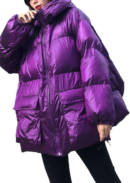 Varm & trendig kvinnors vinterparkas med huva, perfekt för kalla dagar. Stilren damjacka med fickor.