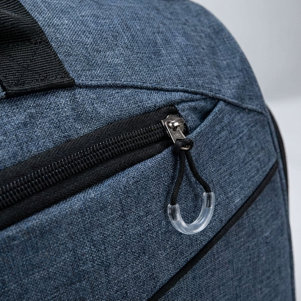 Slitstark vattentät 35L FlexDuffel, sport- & resväska. Rymlig duffel i Oxford-tyg för alla äventyr.