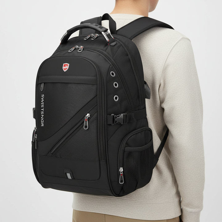 AquaGuard laptopryggsäck, vattentålig och designad för att skydda din dator under pendling.