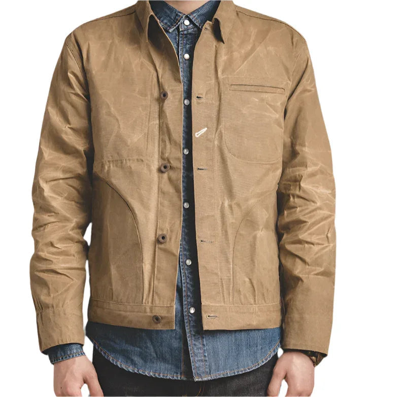 Brun vintage herrjacka. En mångsidig överdel med stilren design, idealisk för säsongens höst- och vårmode.
