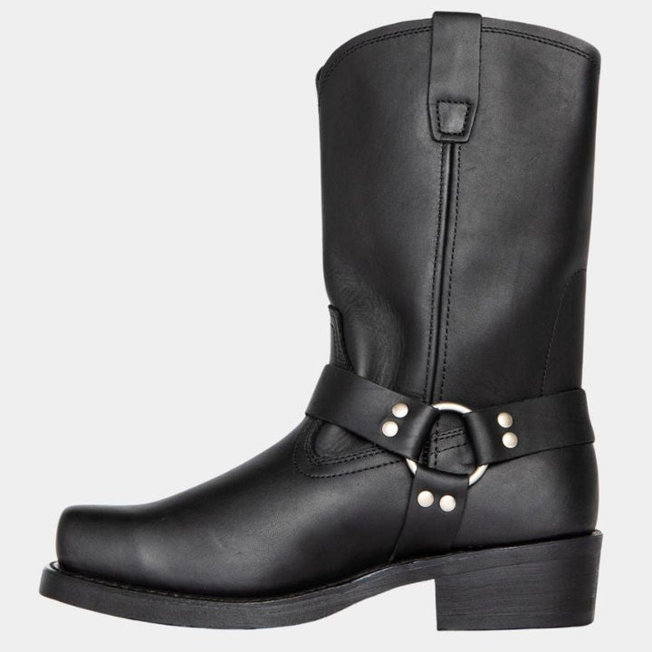 Tidlösa kvinnors cowboystövlar i elegant vintage stil. Ett måste för modeintresserade som älskar western-känsla.