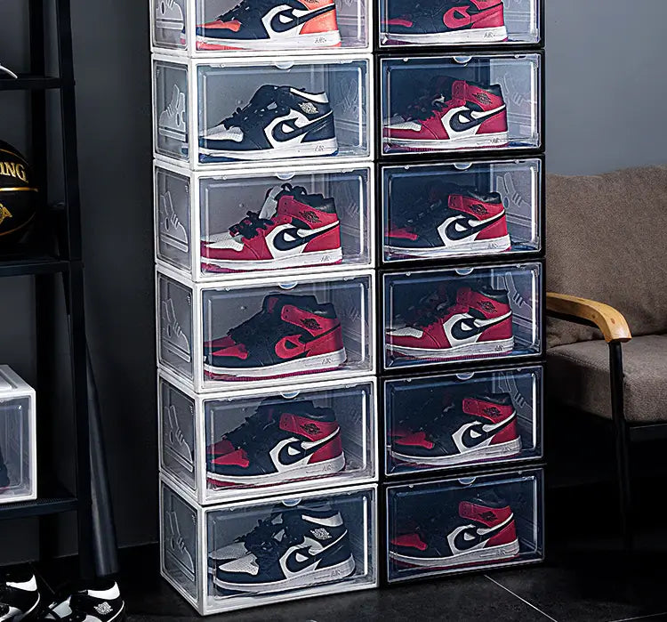 Stapelbara skoboxar för sneakers. Håll dina skor organiserade och skyddade från damm.