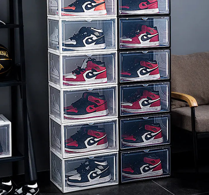 Stapelbara skoboxar för sneakers. Håll dina skor organiserade och skyddade från damm.