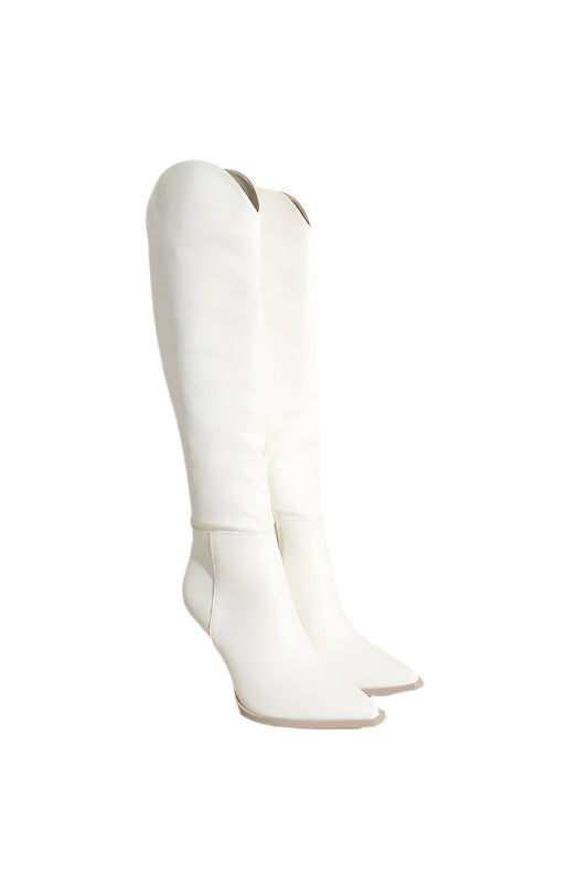 Vita knähöga cowboystövlar för kvinnor med elegant brodyr. Perfekta damskor för fest och trendig bohemisk stil.