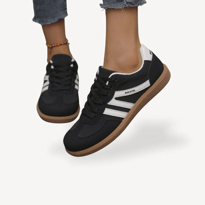 Stilrena lågprofilerade kvinnors sneakers, mångsidiga vardagsskor och modeskor för vår/höst.
