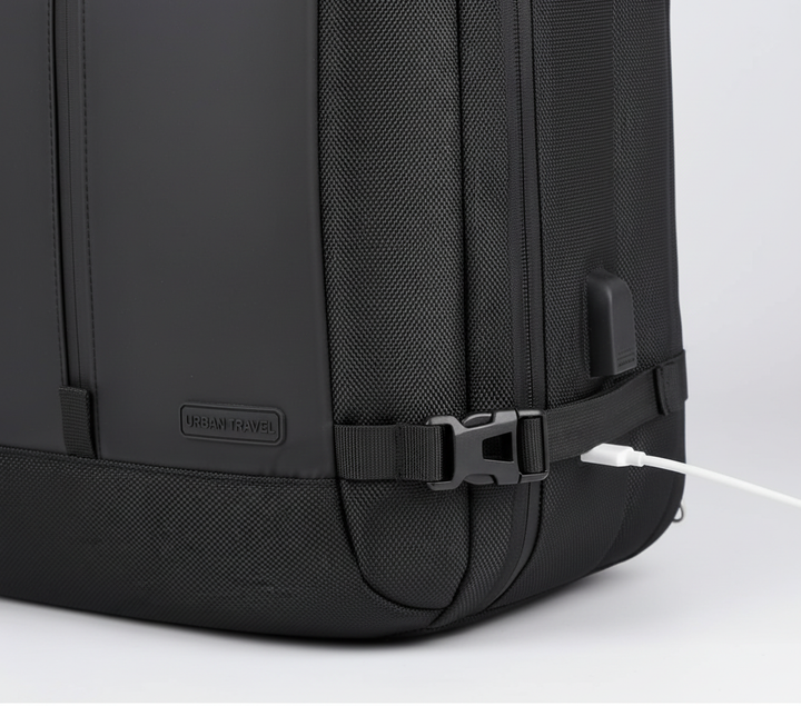 Vattentålig ryggsäck Voyager med laptopfack. Mångsidig för resor, pendling och dagligt bruk.